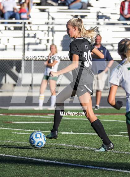 Thumbnail 3 in Logan vs. Snow Canyon (UHSAA 4A Semifinal) photogallery.