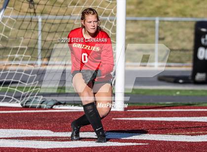 Thumbnail 3 in Logan vs. Snow Canyon (UHSAA 4A Semifinal) photogallery.