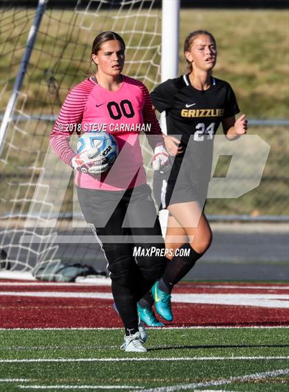 Thumbnail 3 in Logan vs. Snow Canyon (UHSAA 4A Semifinal) photogallery.