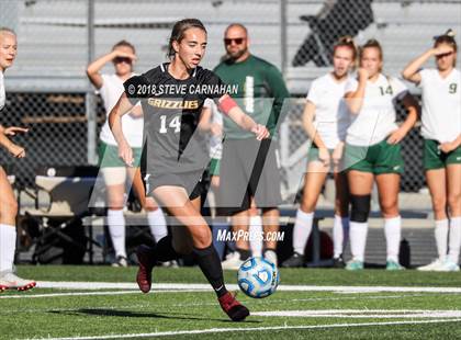 Thumbnail 2 in Logan vs. Snow Canyon (UHSAA 4A Semifinal) photogallery.