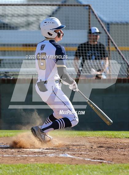 Thumbnail 1 in Lindsay @ Perrin-Whitt photogallery.