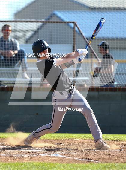 Thumbnail 3 in Lindsay @ Perrin-Whitt photogallery.
