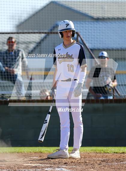 Thumbnail 1 in Lindsay @ Perrin-Whitt photogallery.