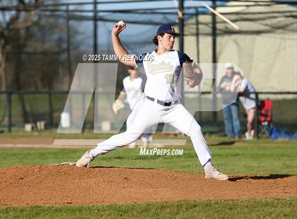 Thumbnail 2 in Lindsay @ Perrin-Whitt photogallery.