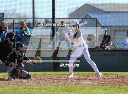 Thumbnail 2 in Lindsay @ Perrin-Whitt photogallery.