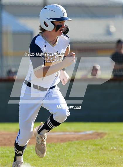 Thumbnail 3 in Lindsay @ Perrin-Whitt photogallery.