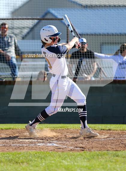 Thumbnail 2 in Lindsay @ Perrin-Whitt photogallery.