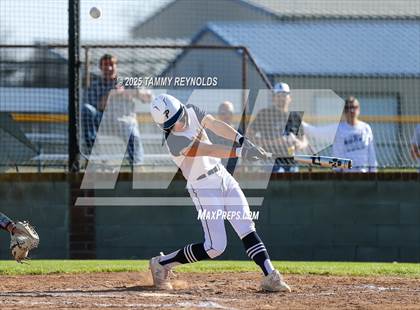 Thumbnail 2 in Lindsay @ Perrin-Whitt photogallery.