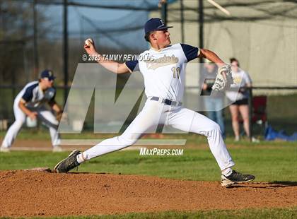Thumbnail 1 in Lindsay @ Perrin-Whitt photogallery.
