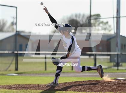 Thumbnail 1 in Lindsay @ Perrin-Whitt photogallery.