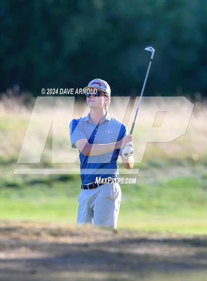 Thumbnail 3 in Massabesic @ Kennebunk photogallery.