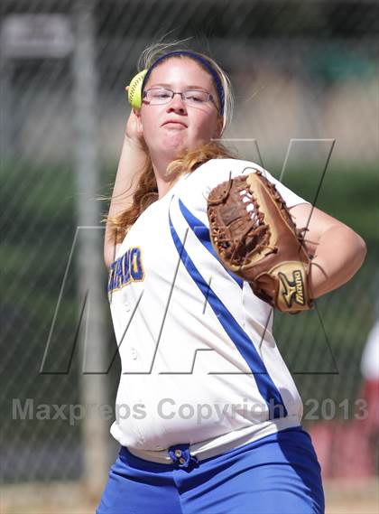 Thumbnail 1 in Canyon vs. Serrano (Hi Desert Classic) photogallery.