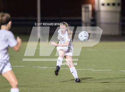 Thumbnail 2 in Bow vs. Hanover (NHIAA D2 Semifinal) photogallery.