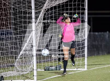 Thumbnail 1 in Bow vs. Hanover (NHIAA D2 Semifinal) photogallery.