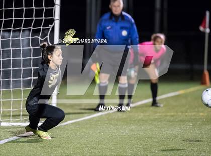 Thumbnail 3 in Bow vs. Hanover (NHIAA D2 Semifinal) photogallery.