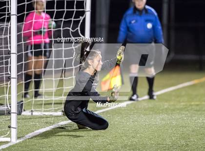 Thumbnail 1 in Bow vs. Hanover (NHIAA D2 Semifinal) photogallery.