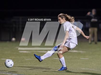Thumbnail 3 in Bow vs. Hanover (NHIAA D2 Semifinal) photogallery.
