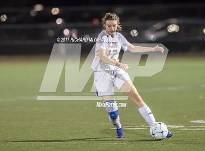 Thumbnail 2 in Bow vs. Hanover (NHIAA D2 Semifinal) photogallery.