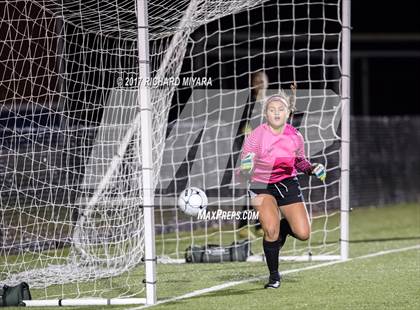 Thumbnail 3 in Bow vs. Hanover (NHIAA D2 Semifinal) photogallery.