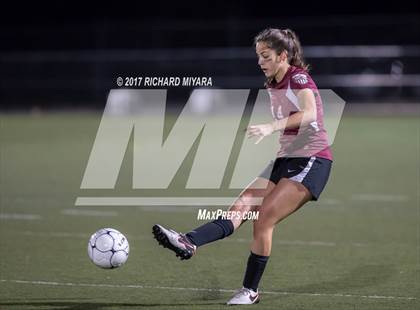 Thumbnail 2 in Bow vs. Hanover (NHIAA D2 Semifinal) photogallery.