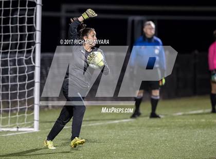 Thumbnail 1 in Bow vs. Hanover (NHIAA D2 Semifinal) photogallery.
