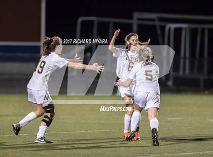 Thumbnail 3 in Bow vs. Hanover (NHIAA D2 Semifinal) photogallery.
