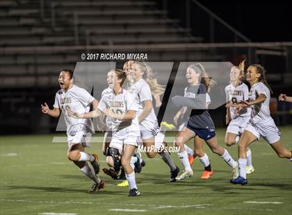 Thumbnail 3 in Bow vs. Hanover (NHIAA D2 Semifinal) photogallery.