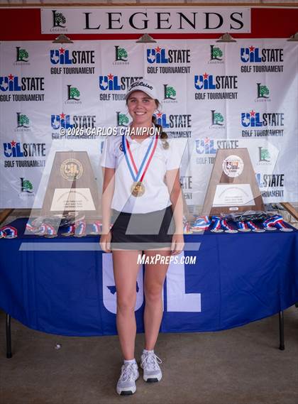 Thumbnail 2 in UIL 4A Golf Finals photogallery.