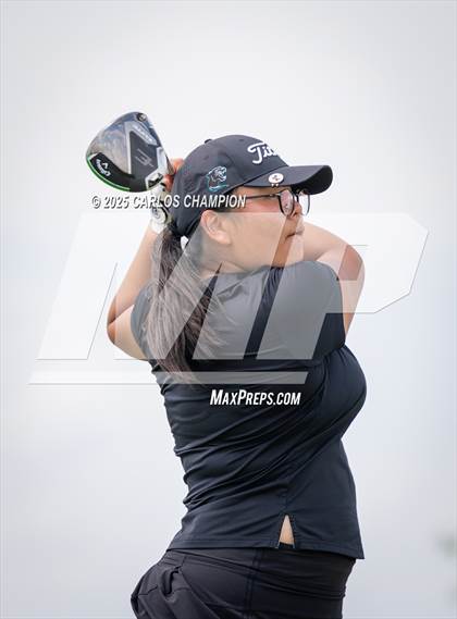 Thumbnail 2 in UIL 4A Golf Finals photogallery.
