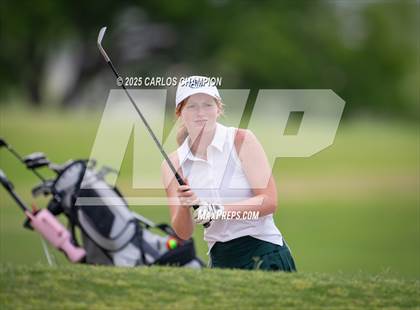 Thumbnail 2 in UIL 4A Golf Finals photogallery.