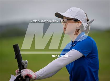 Thumbnail 3 in UIL 4A Golf Finals photogallery.