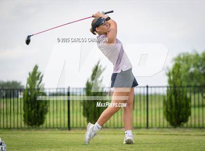 Thumbnail 1 in UIL 4A Golf Finals photogallery.
