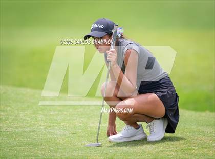 Thumbnail 2 in UIL 4A Golf Finals photogallery.