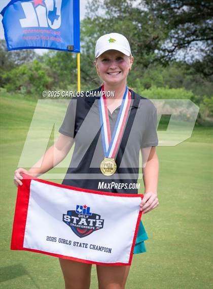 Thumbnail 2 in UIL 4A Golf Finals photogallery.