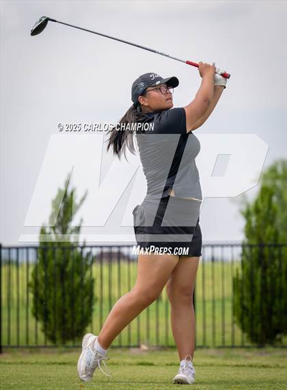 Thumbnail 3 in UIL 4A Golf Finals photogallery.