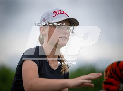 Thumbnail 2 in UIL 4A Golf Finals photogallery.