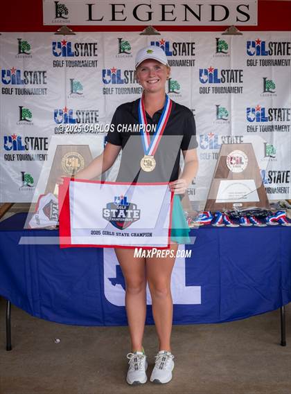 Thumbnail 2 in UIL 4A Golf Finals photogallery.
