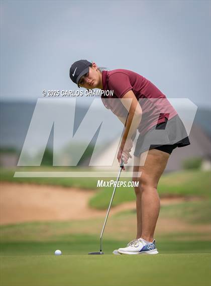 Thumbnail 3 in UIL 4A Golf Finals photogallery.
