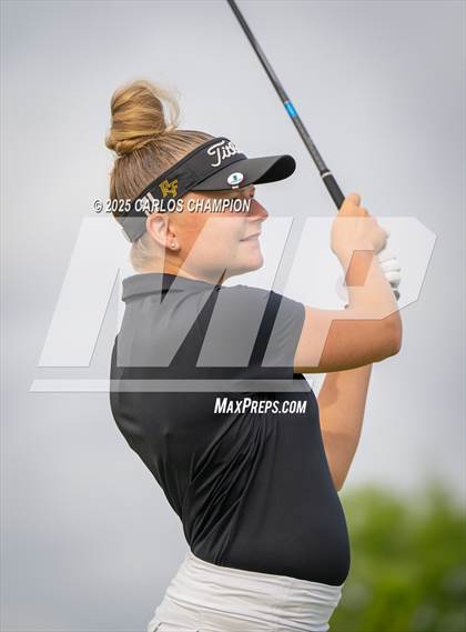 Thumbnail 1 in UIL 4A Golf Finals photogallery.