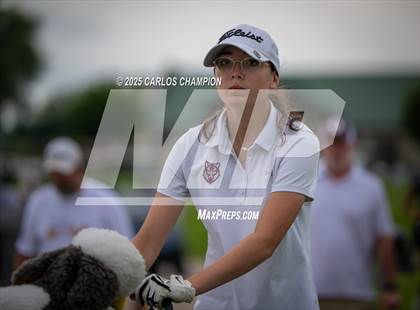 Thumbnail 2 in UIL 4A Golf Finals photogallery.