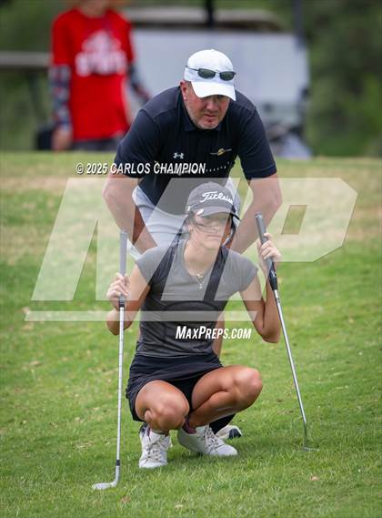 Thumbnail 1 in UIL 4A Golf Finals photogallery.