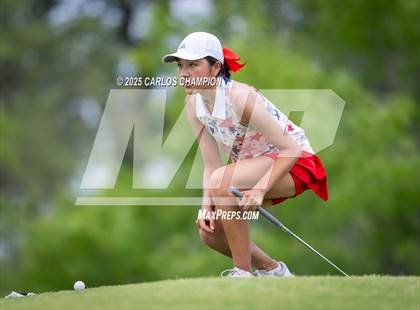 Thumbnail 2 in UIL 4A Golf Finals photogallery.