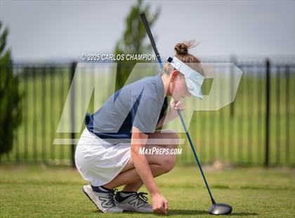 Thumbnail 1 in UIL 4A Golf Finals photogallery.