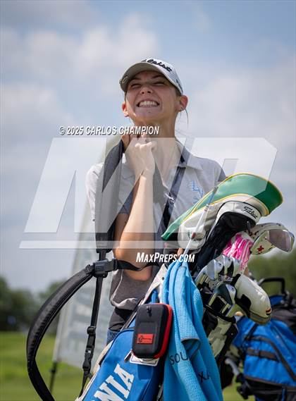 Thumbnail 2 in UIL 4A Golf Finals photogallery.
