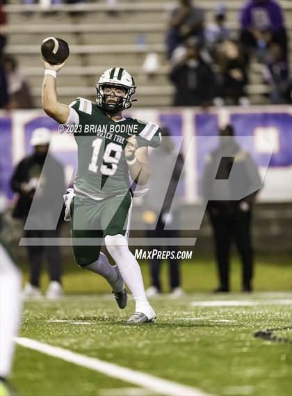 Thumbnail 2 in White Knoll vs Dutch Fork (SCHSL 5A Championship) photogallery.