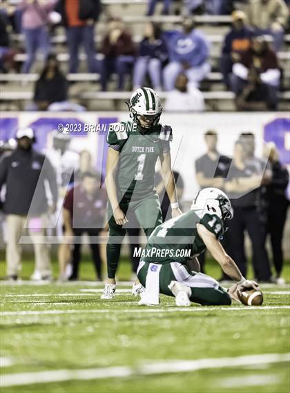 Thumbnail 2 in White Knoll vs Dutch Fork (SCHSL 5A Championship) photogallery.