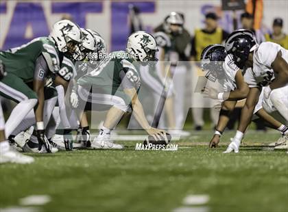 Thumbnail 2 in White Knoll vs Dutch Fork (SCHSL 5A Championship) photogallery.