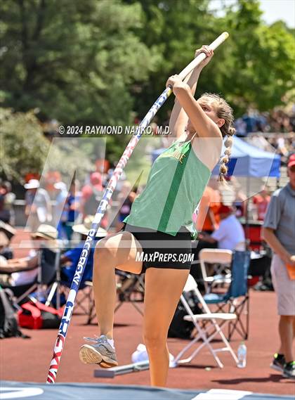 Thumbnail 1 in IHSAA Finals (Pole Vault)  photogallery.