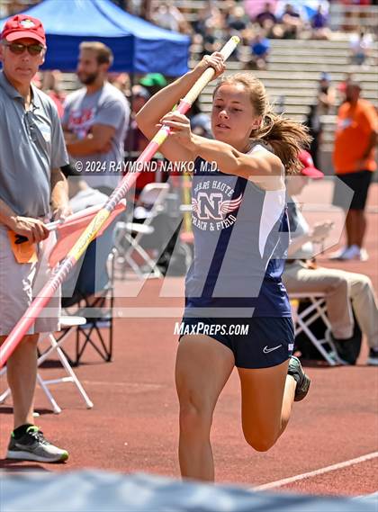 Thumbnail 2 in IHSAA Finals (Pole Vault)  photogallery.