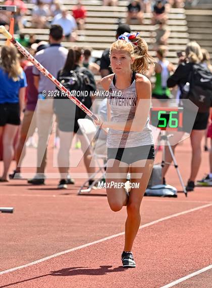 Thumbnail 2 in IHSAA Finals (Pole Vault)  photogallery.